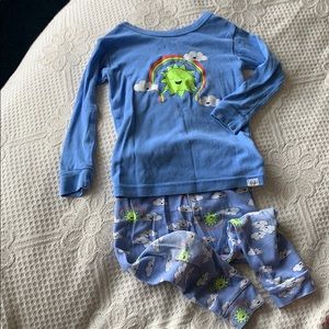 Gap pyjama set with sun and cloud print